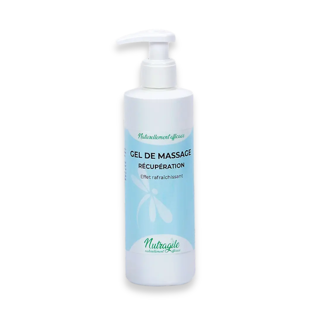 Gel de Massage Récupération favorise la récupération du corps du cheval après l'activité.